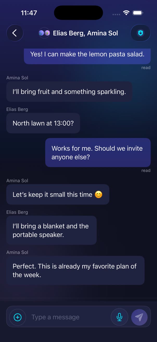 A live Nuntaro group conversation
